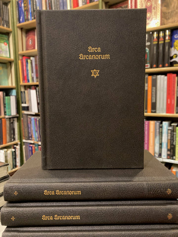 Arca Arcanorum (The Secret of Secrets) by Arthur Dee