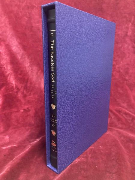 The Faceless God (deluxe) by Tomas Vincente