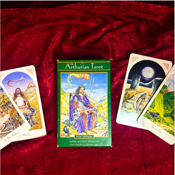 Arthurian Tarot by Caitlin and John Matthews